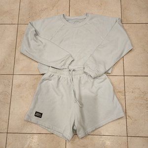 Daily Drills Cropped Crew Sweatshirt, Large and Women's sweat short, M/L, Set